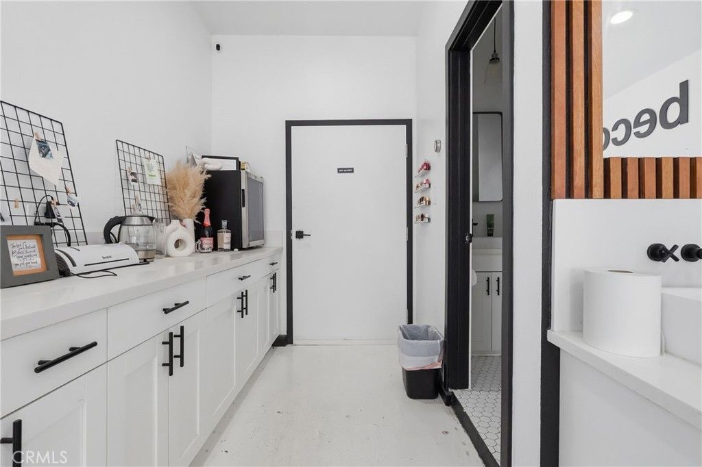 Image 28 of property listing at 1540 E Wardlow, Long Beach, CA 90807