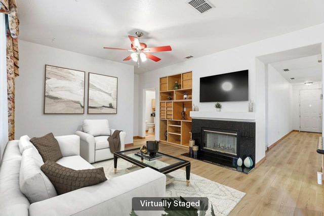 8753 Cypress Creek Way, Elk Grove, CA 95758