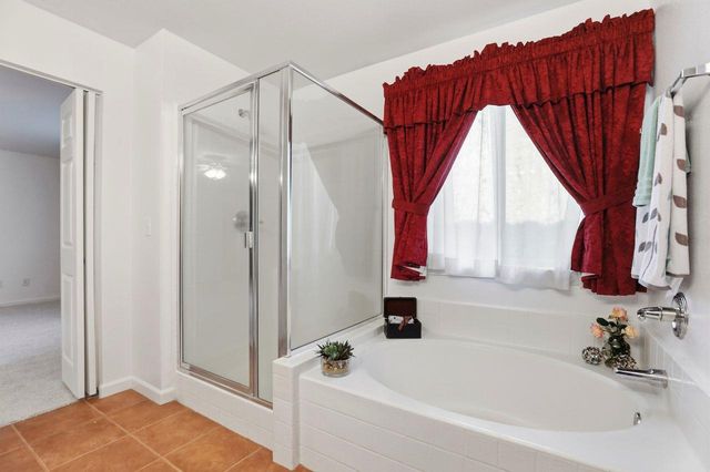 8753 Cypress Creek Way, Elk Grove, CA 95758