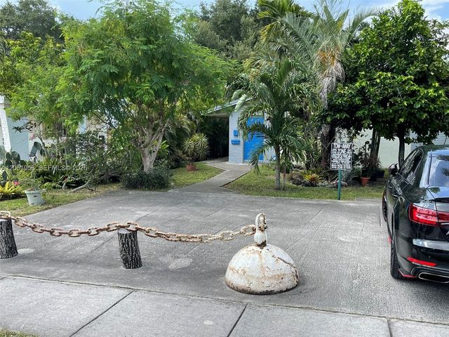 274 SW 9th St 2, Dania Beach, FL 33004