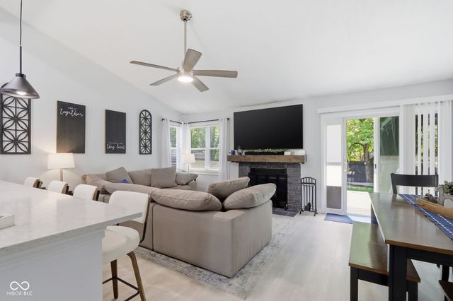 7783 Kemble Court, Fishers, IN 46038