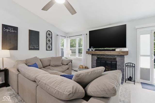 7783 Kemble Court, Fishers, IN 46038