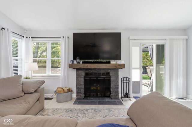 7783 Kemble Court, Fishers, IN 46038
