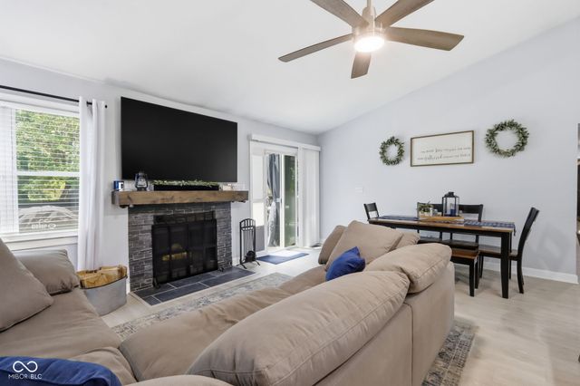 7783 Kemble Court, Fishers, IN 46038
