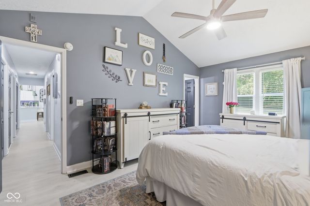 7783 Kemble Court, Fishers, IN 46038