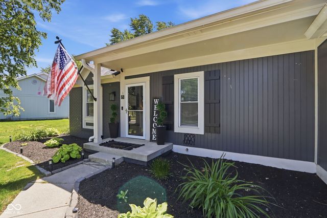 7783 Kemble Court, Fishers, IN 46038