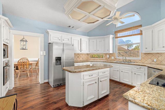 8022 Democracy Court, Spring, TX 77379