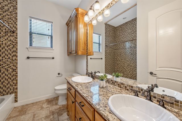 6414 Dorsey Drive, Athens, TX 75752