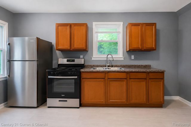 15040 Ferguson Street, Detroit, MI 48227