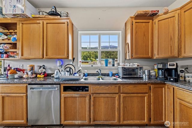 7090 N Wilde Rd, Concrete, WA 98237