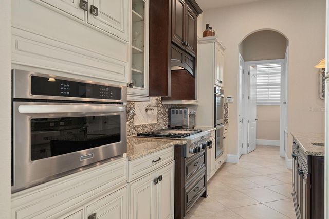 5509 EMERSON POINTE WAY, Orlando, FL 32819