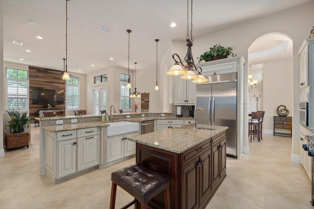 5509 EMERSON POINTE WAY, Orlando, FL 32819