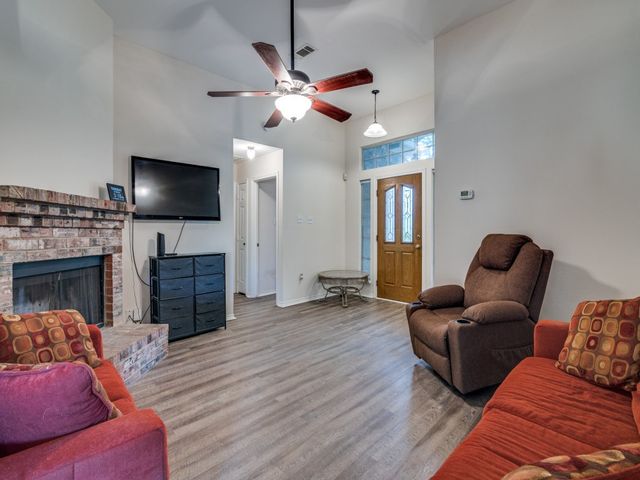 912 Marlin Drive, Mesquite, TX 75149