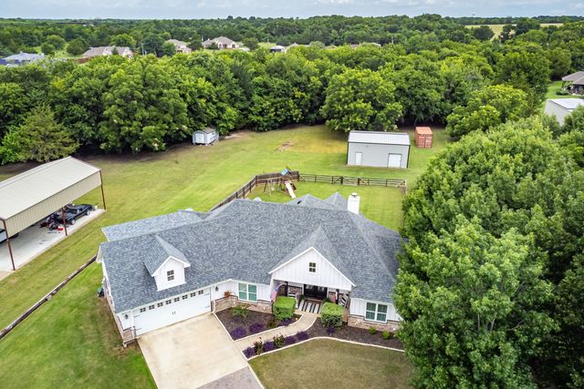 311 Pecan Hollow Circle, Anna, TX 75409