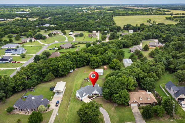 311 Pecan Hollow Circle, Anna, TX 75409