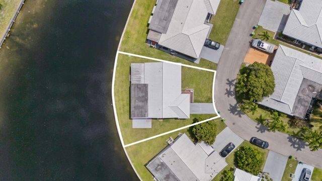 8609 NW 59th Place, Tamarac, FL 33321