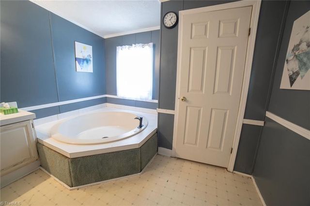 6439 Wilkes Yadkin Road, Ronda, NC 28670