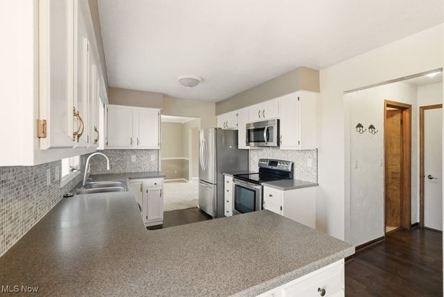 32 Picadilly Court, Kent, OH 44240