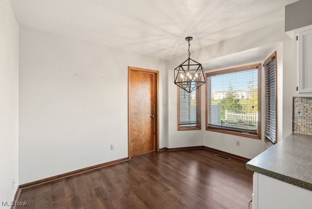 32 Picadilly Court, Kent, OH 44240