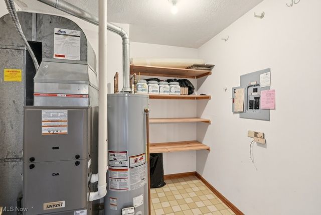 32 Picadilly Court, Kent, OH 44240