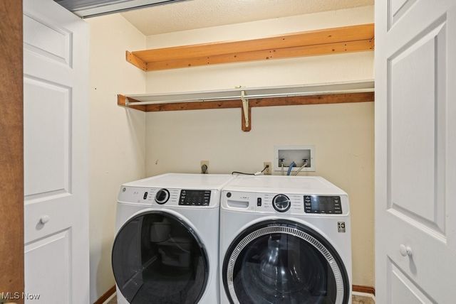 32 Picadilly Court, Kent, OH 44240