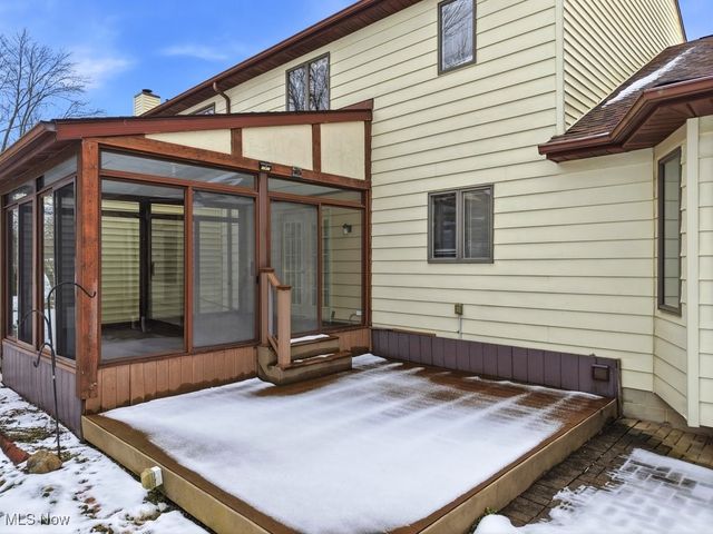 32 Picadilly Court, Kent, OH 44240