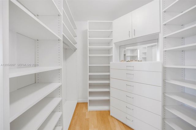 21150 Point Pl 1605, Aventura, FL 33180