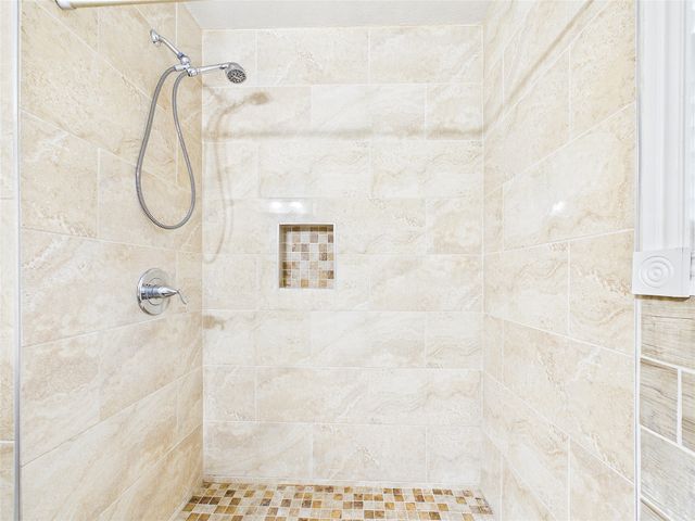 500 Crandle Drive, White Settlement, TX 76108