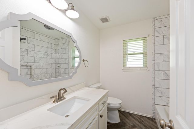 1006 Cresswell DR, Pflugerville, TX 78660