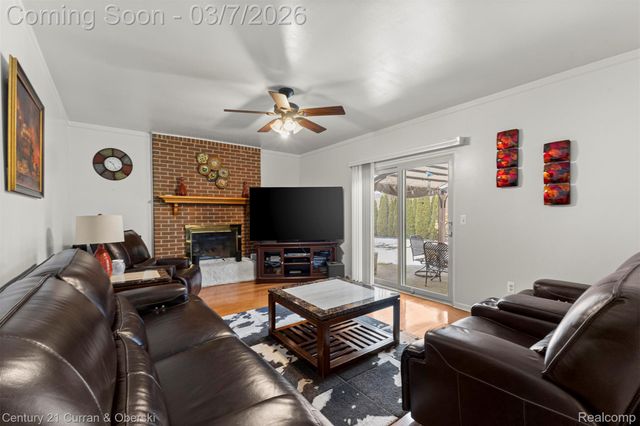 42195 Briarcliff Court, Canton Charter Township, MI 48187