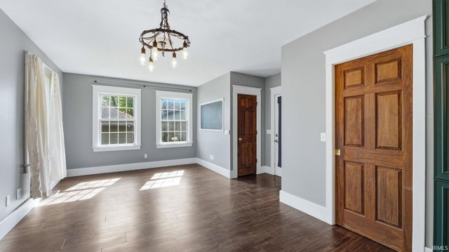 2710 West Drive, Fort Wayne, IN 46805