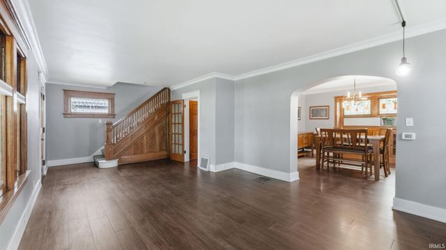 2710 West Drive, Fort Wayne, IN 46805
