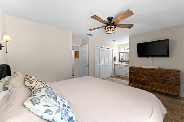 6916 WILLIAMS DRIVE, Tampa, FL 33634