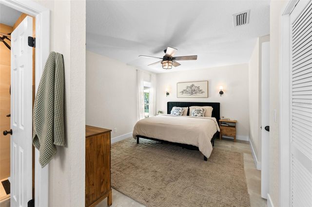 6916 WILLIAMS DRIVE, Tampa, FL 33634