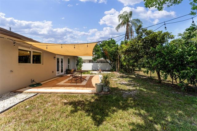 6916 WILLIAMS DRIVE, Tampa, FL 33634