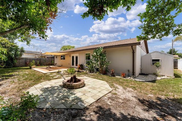 6916 WILLIAMS DRIVE, Tampa, FL 33634