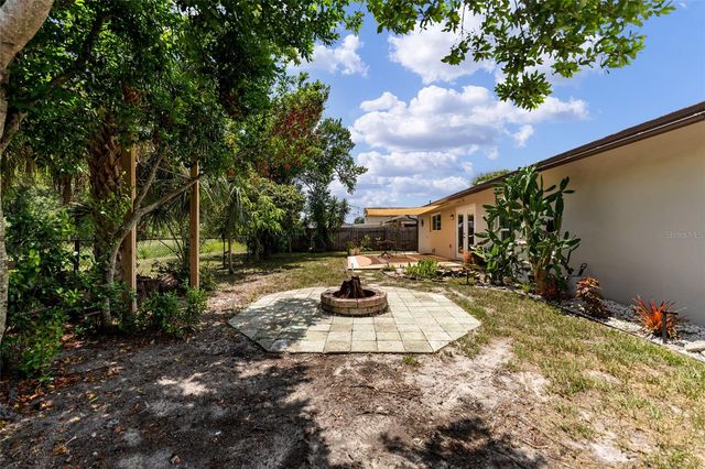 6916 WILLIAMS DRIVE, Tampa, FL 33634
