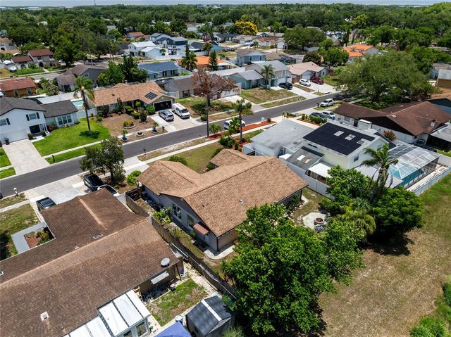 6916 WILLIAMS DRIVE, Tampa, FL 33634