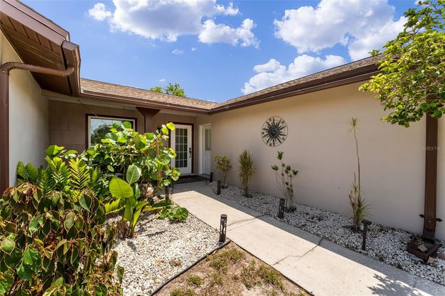 6916 WILLIAMS DRIVE, Tampa, FL 33634
