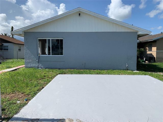 756 NW 5 Street, Florida City, FL 33034