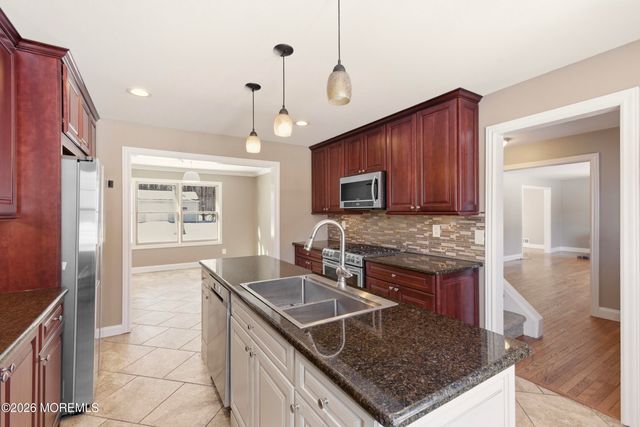 338 Diamond Road, Jackson, NJ 08527