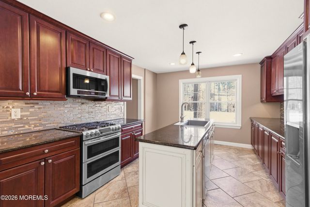 338 Diamond Road, Jackson, NJ 08527