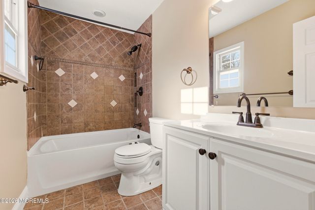 338 Diamond Road, Jackson, NJ 08527