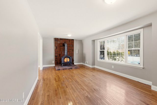 338 Diamond Road, Jackson, NJ 08527