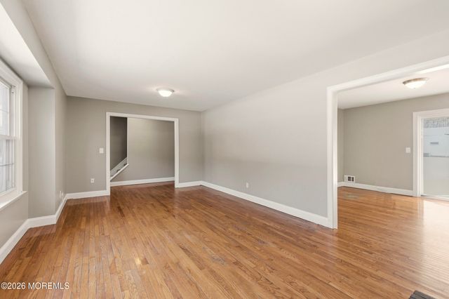 338 Diamond Road, Jackson, NJ 08527