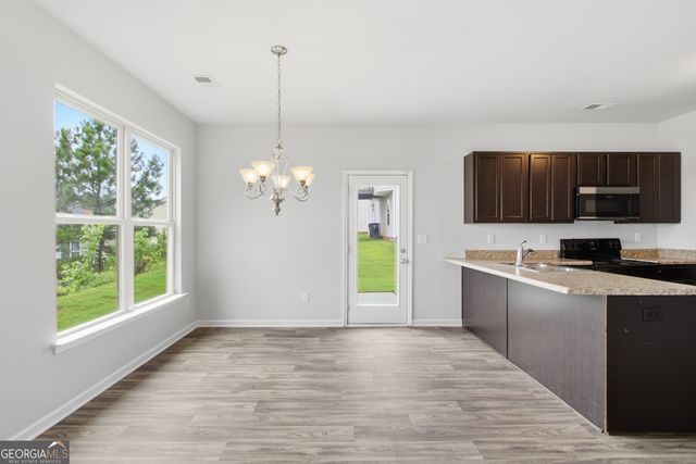 7130 Creeksong Drive, Douglasville, GA 30134