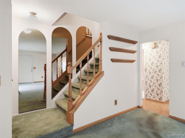 24763 Meadow Creek Drive, Harrison Twp, MI 48045