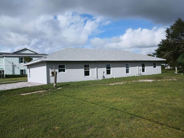 14597 SW 170th Avenue, Indiantown, FL 34956