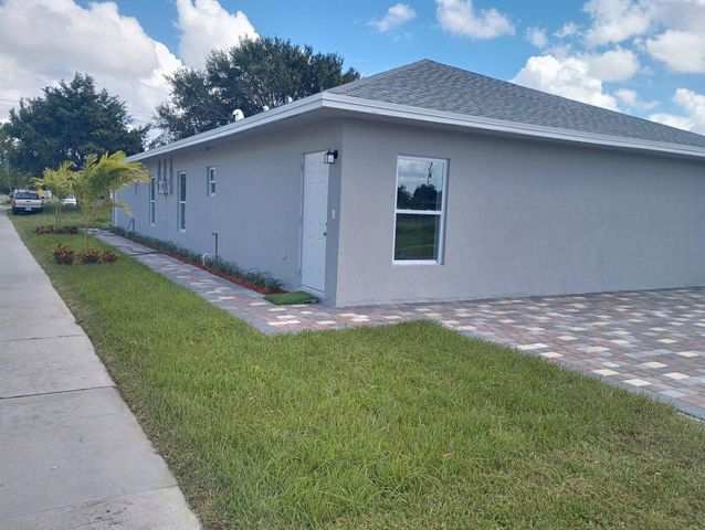 14597 SW 170th Avenue, Indiantown, FL 34956