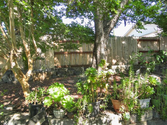 5008 Deerpark Cir, Fair Oaks, CA 95628